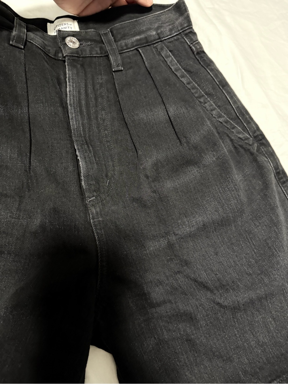 Anthropologie Citizens of Humanity Maritzy black pleated denim long shorts 23 - Picture 5 of 11